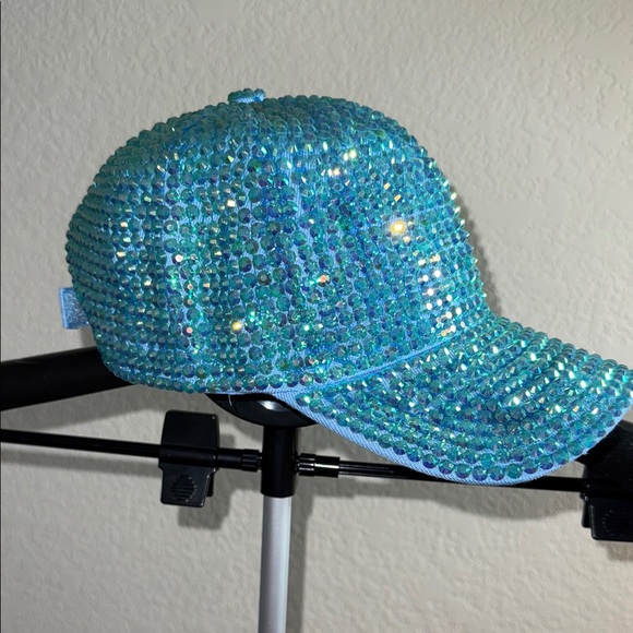 3 Sparkling Multicolor Rhinestone Caps - Picture 12 of 16